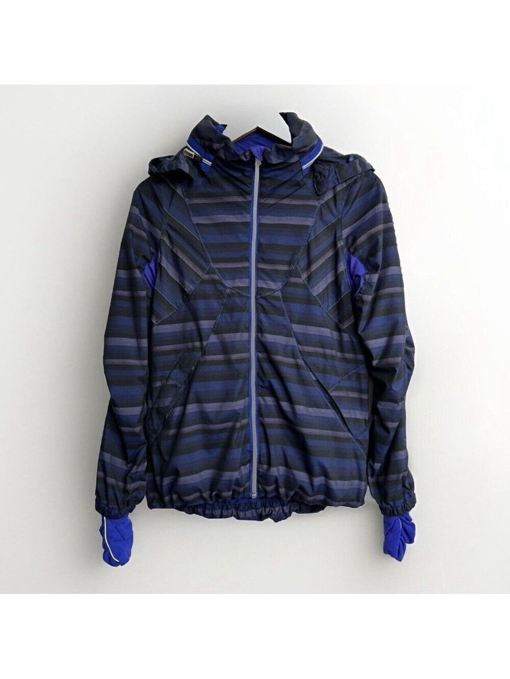 Lululemon Blue Black Striped Run Hustle Jacket Size 4